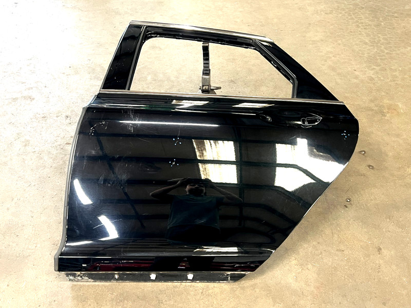 ⭐2013-2020 LINCOLN MKZ REAR LEFT SIDE DOOR SHELL PANEL BLACK ASSY OEM LOT2643