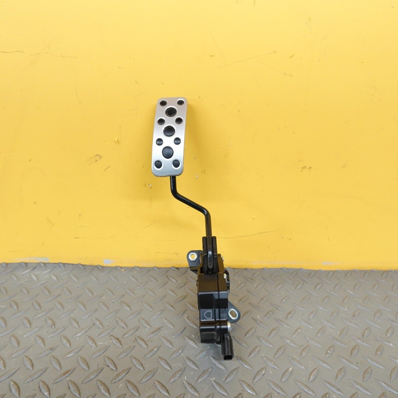 2022-2025 SUBARU BRZ GAS PEDAL ACCELERATOR SENSOR OEM 36010CA111