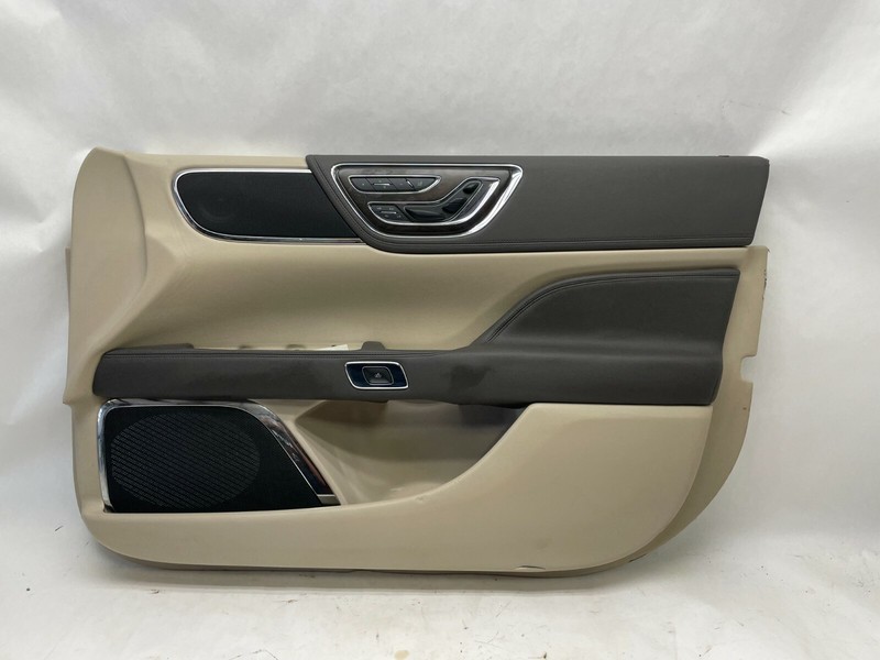 2017-2019 LINCOLN CONTINENTAL FRONT RIGHT PASSENGER INTERIOR DOOR PANEL DAMAGE