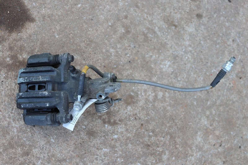 2000-2009 HONDA S2000 REAR RIGHT PASSENGER SIDE BRAKE CALIPER W/ HOSE OEM