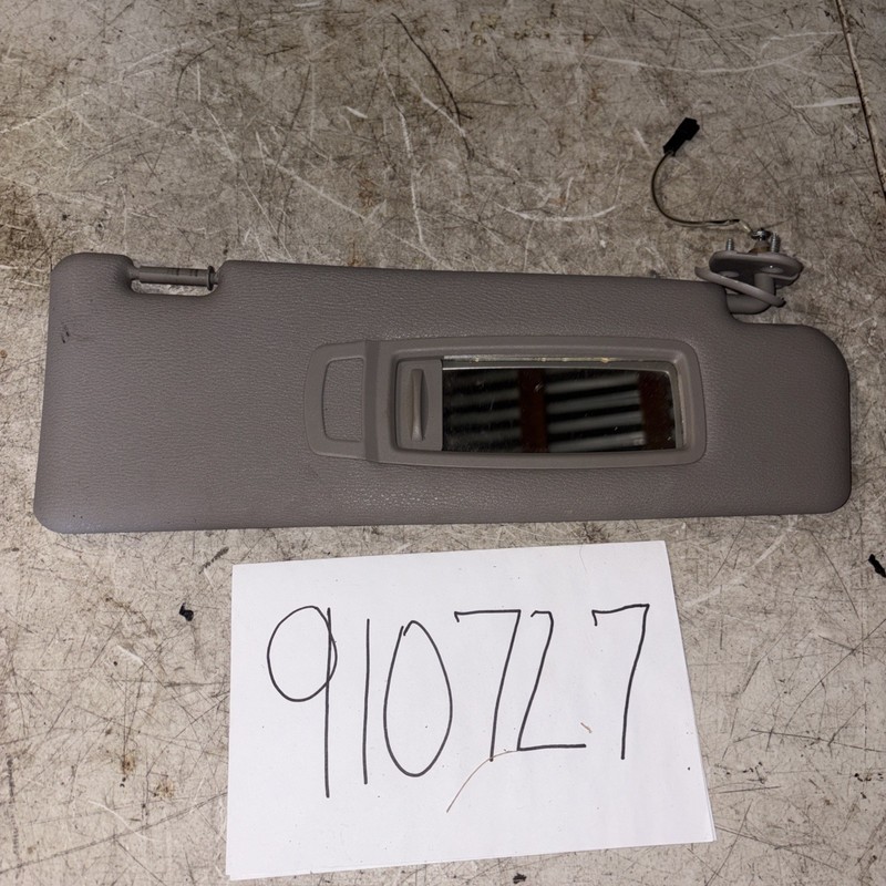 2006-10 BMW X5 Passenger Side Right Sun Visor OEM