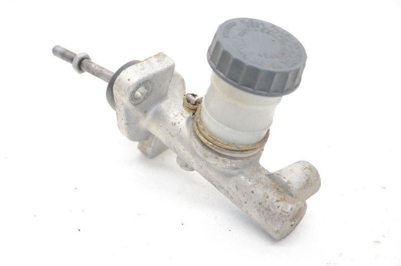 84-89 Nissan 300ZX Z31 2+0 Clutch Master Cylinder