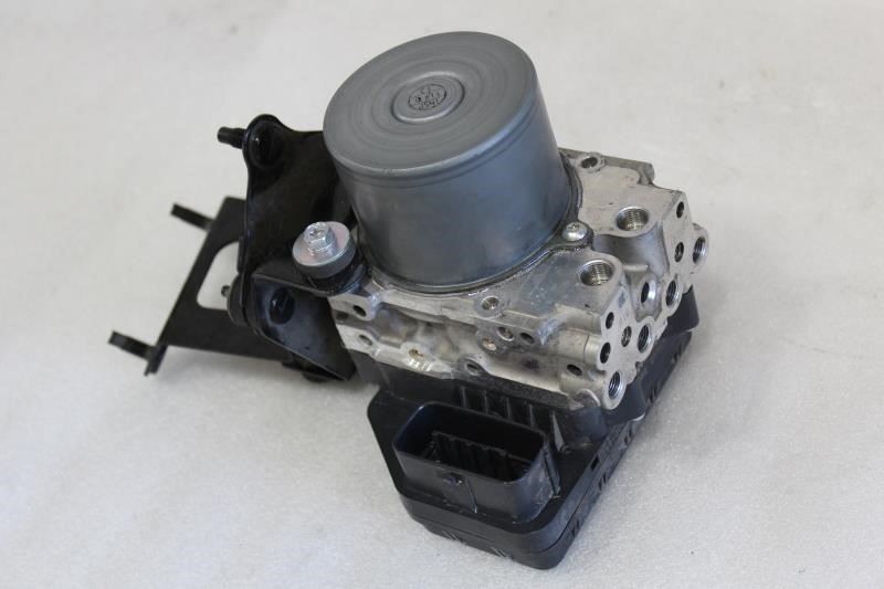 2017 INFINITI Q70 ANTI LOCK BRAKE ABS PUMP 47660-3WG8A