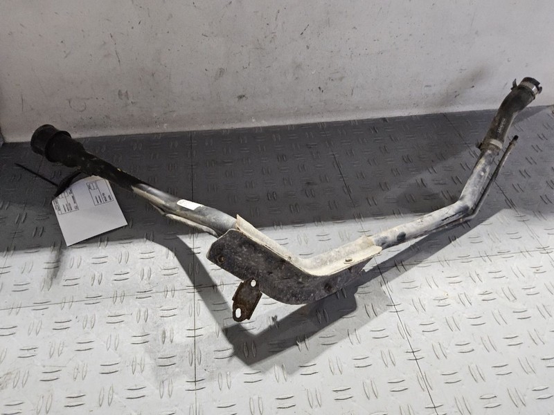 2014-2015 Chevrolet Impala fuel filler neck gas fill tube hose pipe 22944786