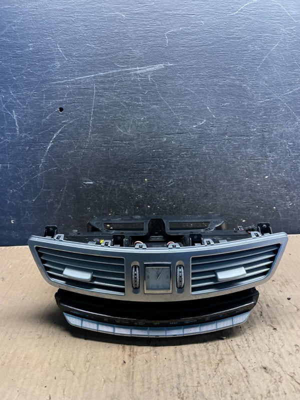 2007 - 2013 Mercedes W221 S550 S600 A/C Heater Climate Control Trim OEM T7195 DG