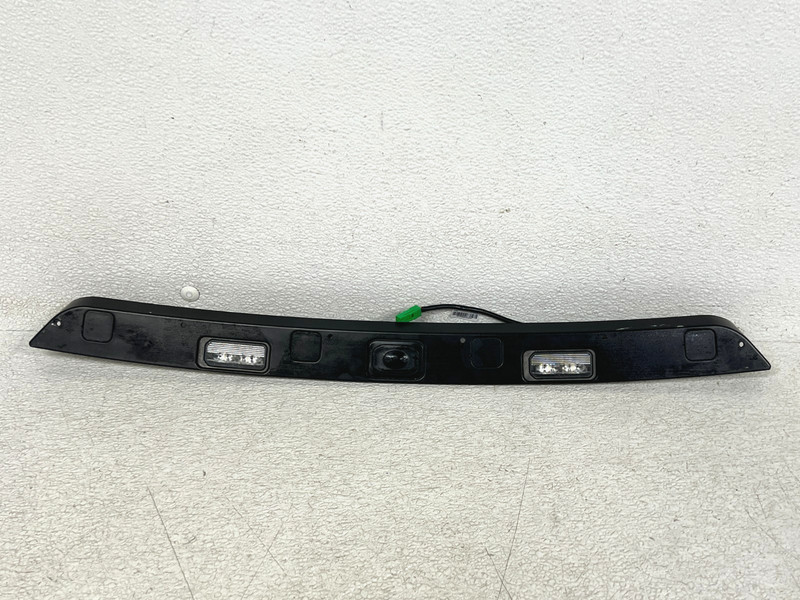 ⭐2014-2024 JAGUAR F-TYPE REAR TRUNK CENTER LICENSE PLATE LIGHT PANEL OEM LOT2734