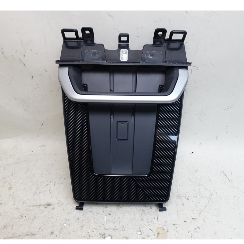 2023-2026 BMW X2 U10 X1 U11 Front Console Wireless Phone Charging Tray Pad OEM
