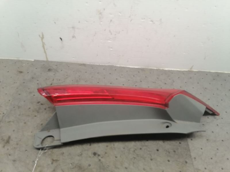 Driver Left Tail Light Upper Fits 15-16 CR-V 1310125