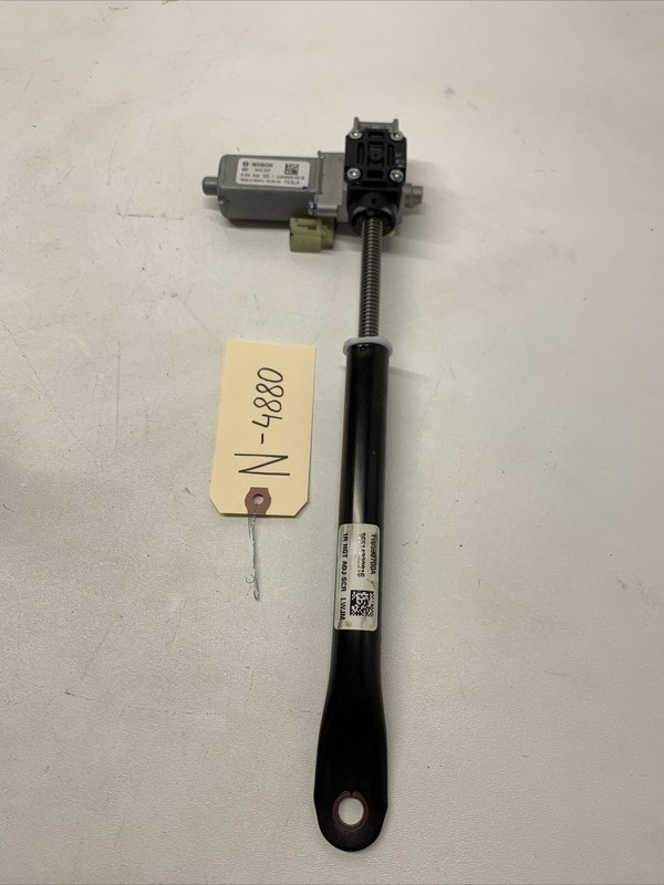 2020-2022 Tesla Y FRONT RH RIGHT PASSENGER SEAT ADJUST ADJUSTER MOTOR 4880 B43