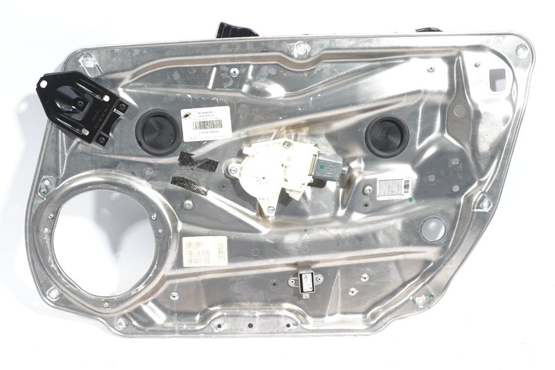 2008-2014 MERCEDES BENZ C300 4MATIC W204 FRONT RIGHT PASS SIDE WINDOW REGULATOR