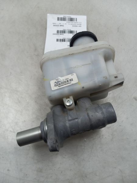 07-18 TOYOTA TUNDRA 5.7L RWD AT BRAKE MASTER CYLINDER
