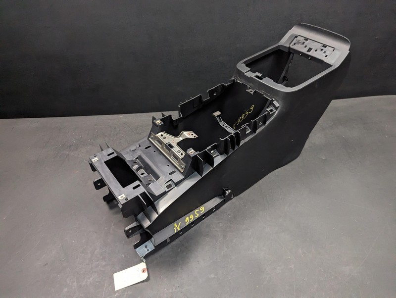 Center Console Base Frame 2018 Nissan Pathfinder 931EH-3KA0A 2013 - 2019 2020