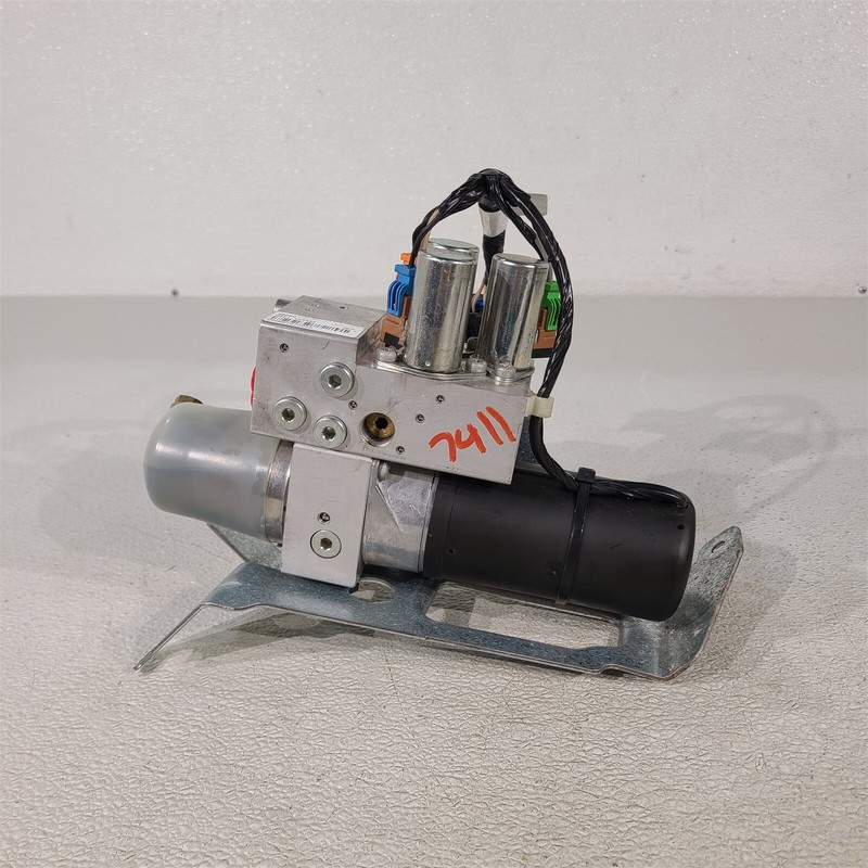 05-13 Corvette C6 Convertible Soft Top Hydraulic Lift Pump Aa7411