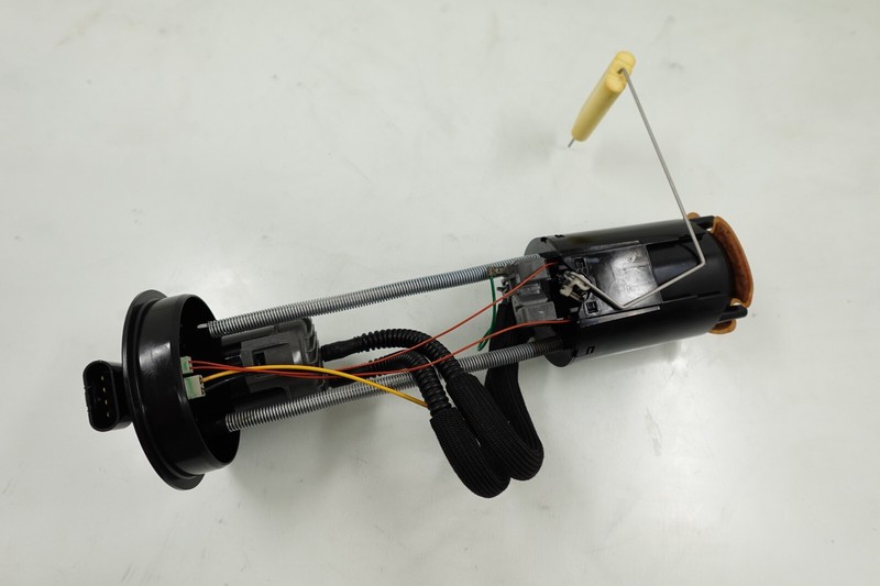 2012-2024 Sea-Doo SPARK Trixx 900 OEM Gas Fuel Pump Sending Unit 275500996