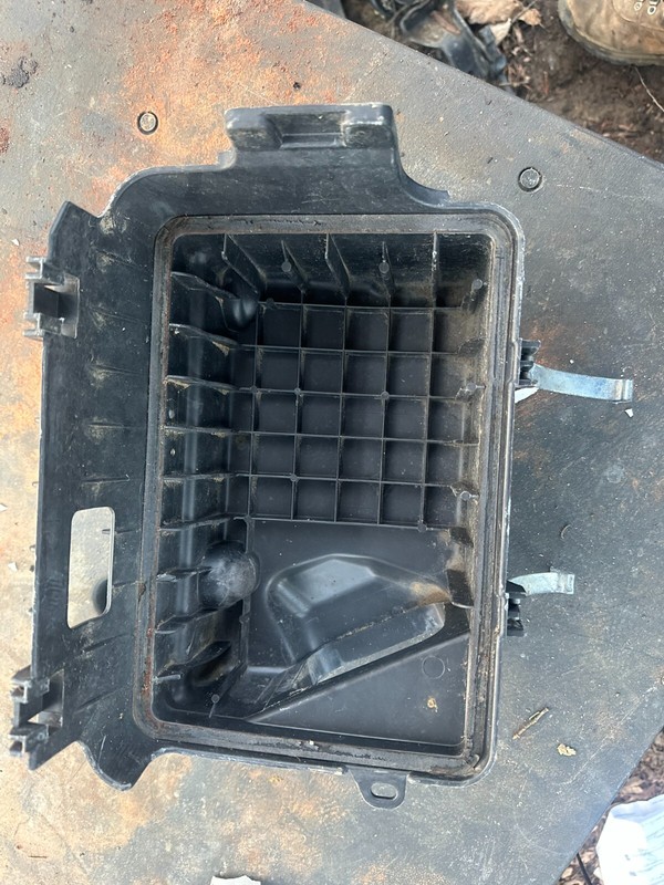09-15 Mitsubishi Lancer Ralliart OEM LOWER AIR INTAKE FILTER BOX