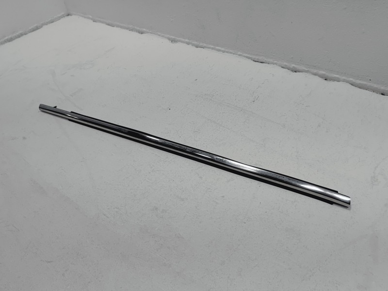 2018-2024 TOYOTA CAMRY REAR PASSENGER SIDE DOOR WINDOW BELT MOLDING CHROME OEM
