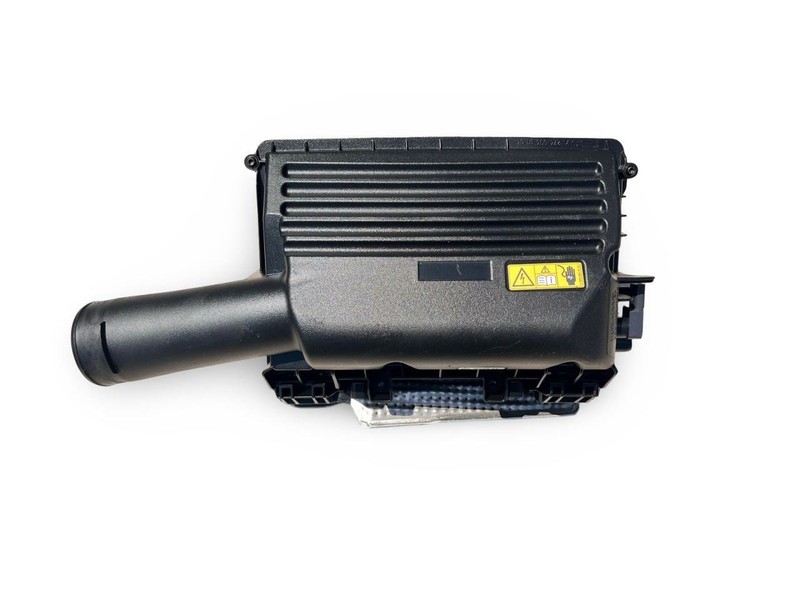 2016 Mercedes C-Class Air Cleaner Box