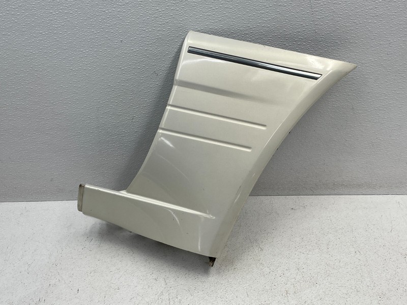 1998-2002 Lexus LX470 Front Right Fender Wheel Opening Cover Molding 1535 OEM