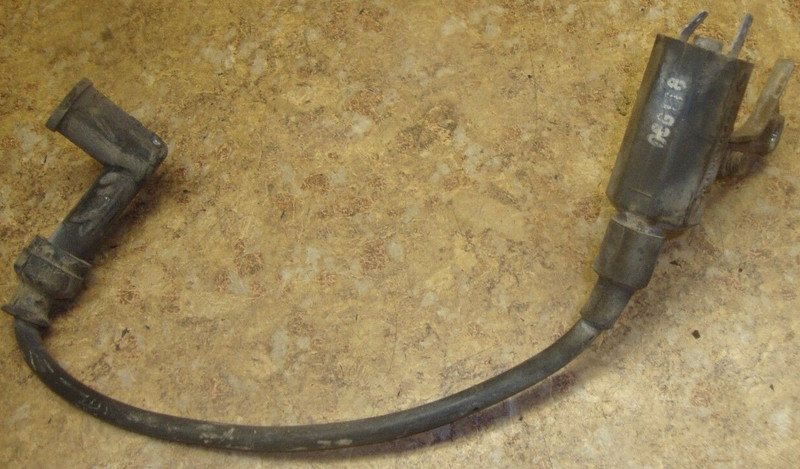 1988 Suzuki ATV Quad Runner LT-4WD LTF 250 LT250 Ignition Coil Spark Plug Wire