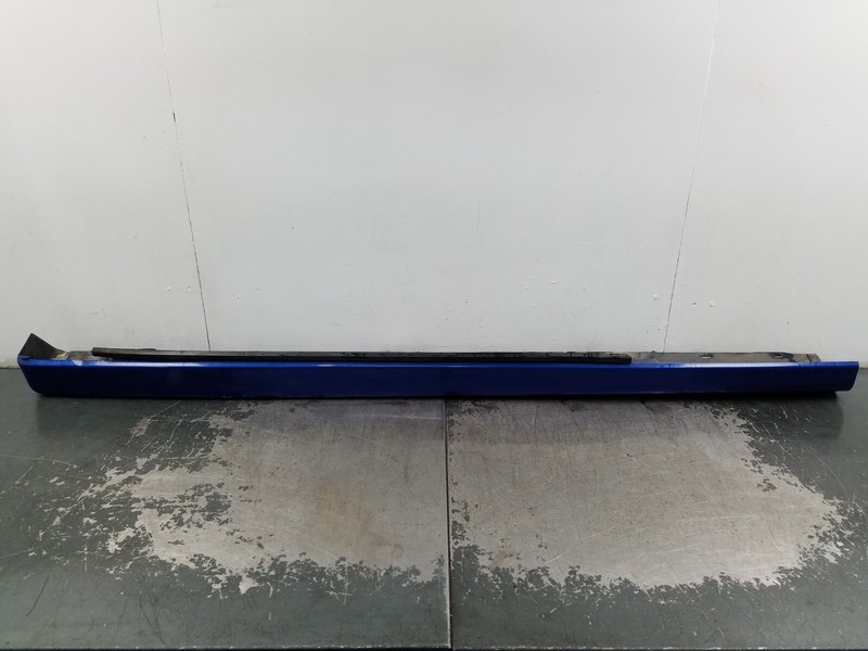 2006 Pontiac GTO Left Side Skirt Rocker Panel - * #6240 A11