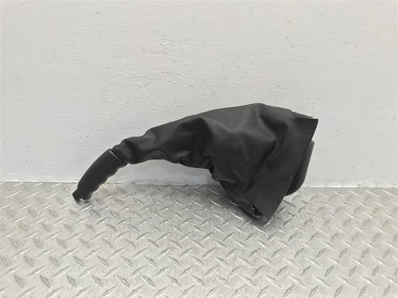 2002-2009 CHEVROLET TRAILBLAZER PARKING/E-BRAKE LEVER HANDLE OEM 21996927