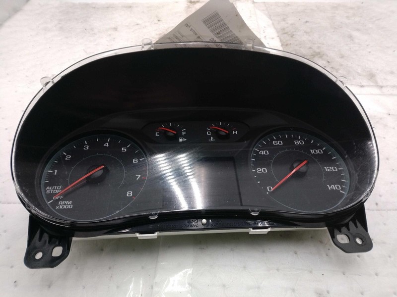2020 Chevrolet Malibu Speedometer Gauge OEM Maroon 1.5L 90K Miles