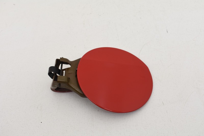 2011 Ford Mustang GT Convertible Fuel Tank Filler Door Cap OEM Race Red KW56