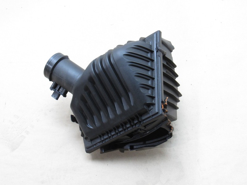 Mini Cooper Countryman S 2024 Air Cleaner Filter Box Housing 23-25 *
