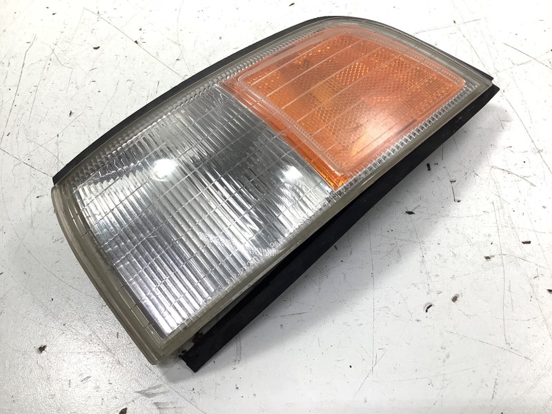 92-94 Acura Vigor Left Front Side Marker Light Assembly 34350-SL5-A02 OEM