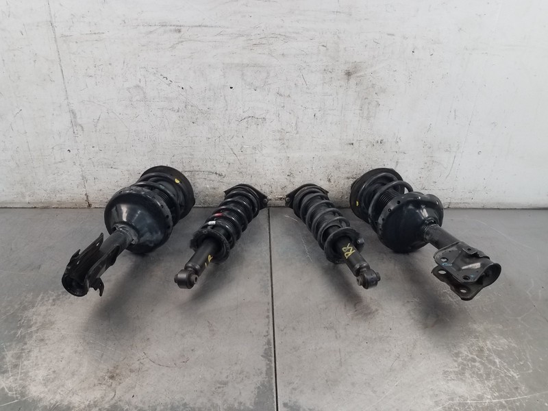 2010 Subaru WRX STi Strut Shock Set #7397 E4