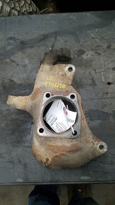 Driver Left Front Spindle/Knuckle Fits 11-19 SIERRA 2500 PICKUP 305822