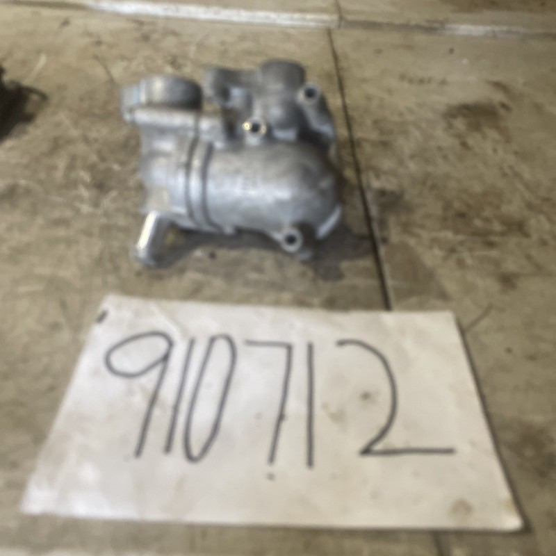 2005-2009 srx 3.6L THERMOSTAT HOUSING 12597255