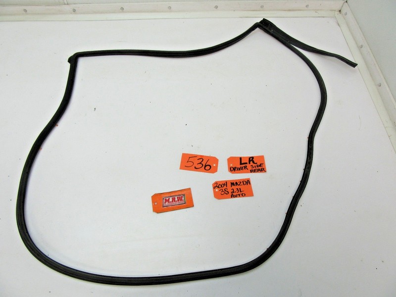 FITS 04-09 MAZDA 3 SEDAN LEFT BACK REAR DOOR PANEL WEATHER RUBBER SEAL STRIP CAR