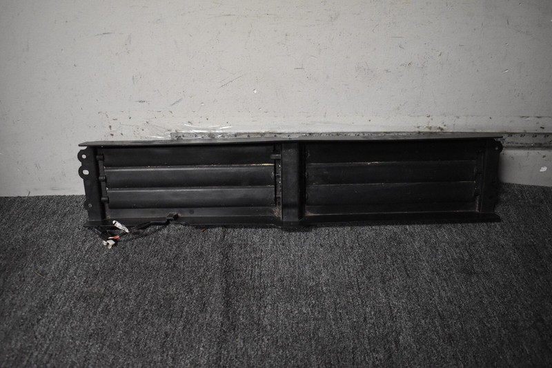 JAGUAR AIR SHUTTER GRILLE FACTORY OEM
