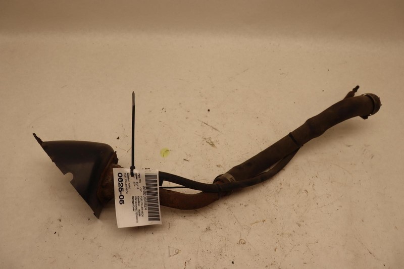 2014-2016 CHEVY SILVERADO 1500 5.3L 143.5" FUEL TANK FILLER NECK HOSE PIPE OEM