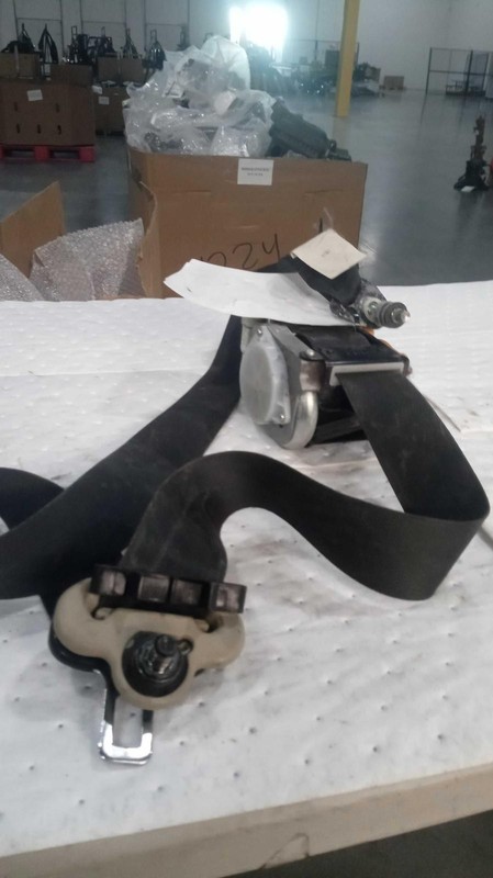 2007 Nissan Murano OEM Grey Seat Belt Retractor 4DR 183k Miles - Used