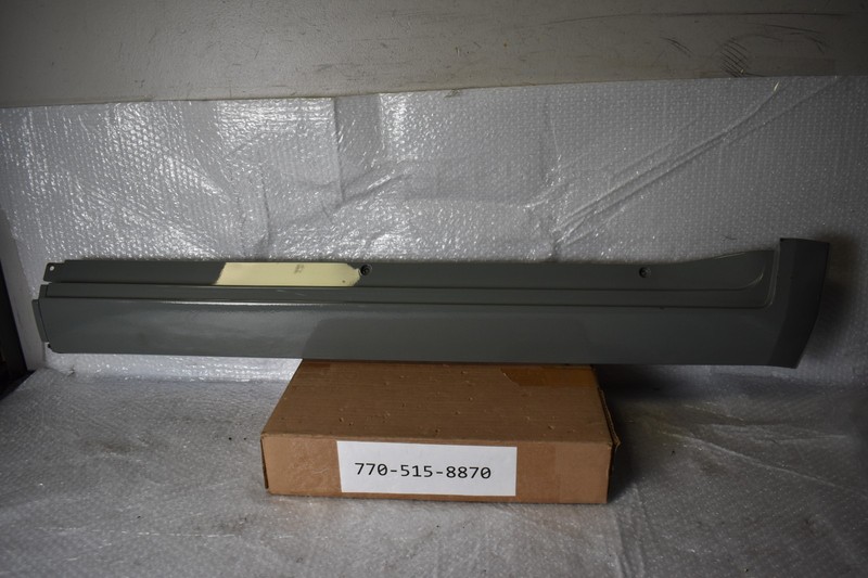 TOYOTA TUNDRA FRONT LEFT ROCKER MOLDING 2022-2024 FACTORY OEM 75860-0C020
