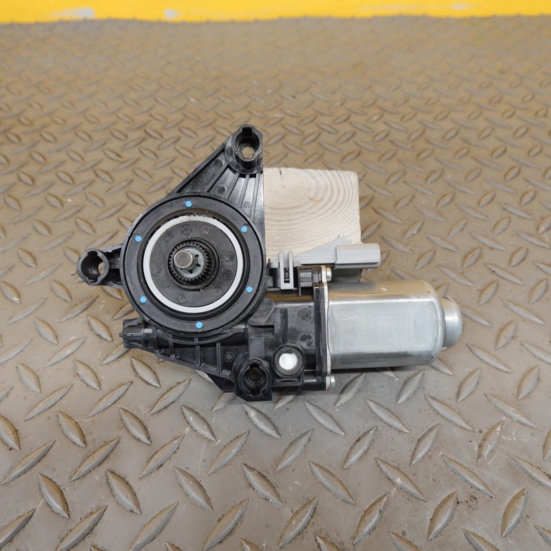 2017-2024 CHRYSLER PACIFICA REAR RIGHT DOOR WINDOW REGULATOR MOTOR 68314760AA