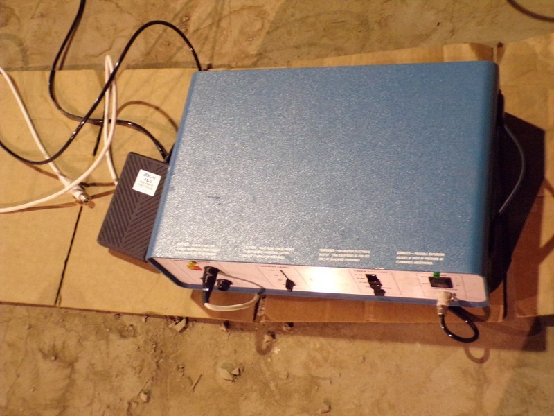 Circon ACMi Electroydraulic Lithotripter AEH-3 w/ Pneumatic Foot Pedal FS-3
