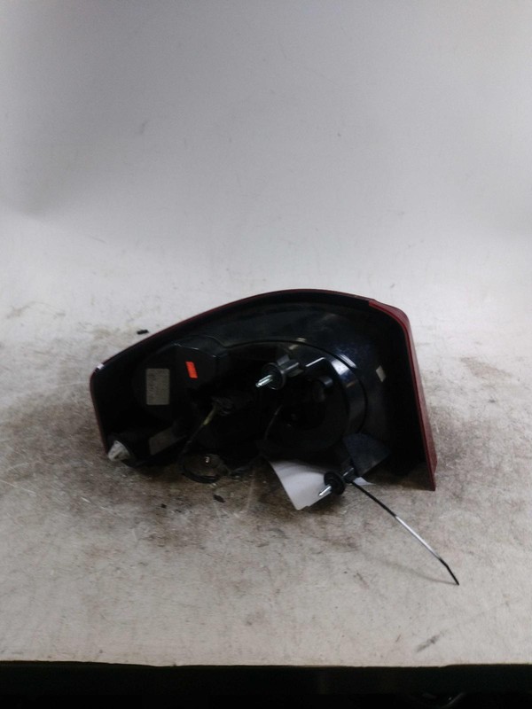 Used Right Tail Light Assembly fits: 2013 Dodge Avenger Right Grade A
