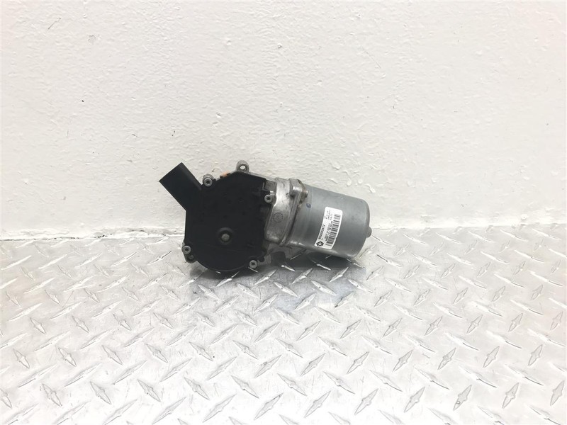 2008-2015 DODGE CARAVAN TOWN & COUNTRY FRONT WIPER MOTOR ONLY OEM 68028446AB