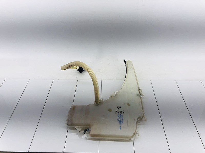 09-12 BMW 328I E90 WINDSHIELD WIPER WASHER FLUID WATER TANK RESERVOIR OEM