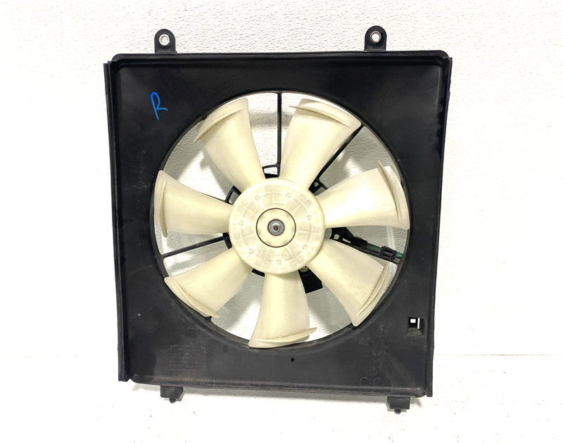 15-20 ACURA TLX A-SPEC 2.4L RADIATOR RIGHT COOLING FAN SHROUD MOTOR OEM #A0.39