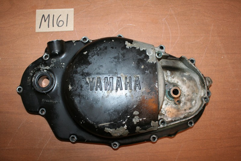 1975 Yamaha DT 400 Engine Side Cover Right Clutch Cover OEM 75 B