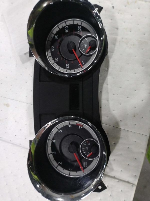 2013 RAM CARAVAN Speedometer Gauge OEM 120 MPH White 05091633AA Used