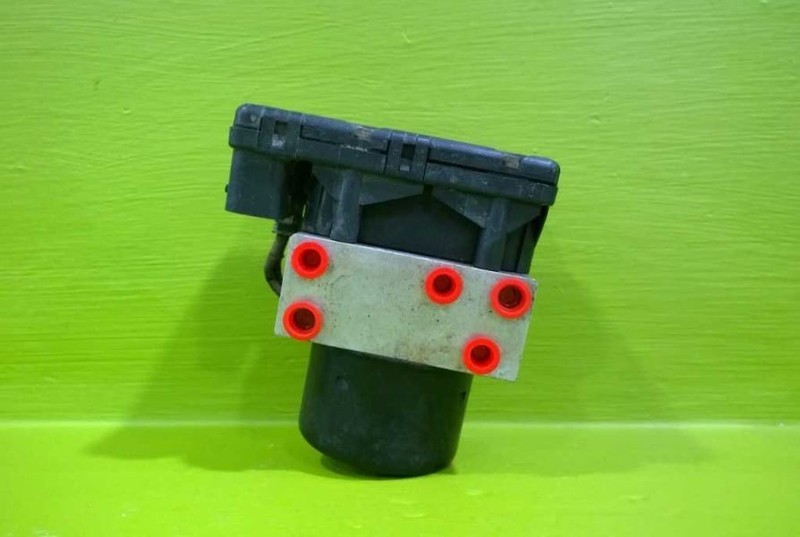 98 99 00 CROWN VICTORIA ABS ANTI LOCK BRAKE SYSTEM ASSEMBLY OEM 3621-9