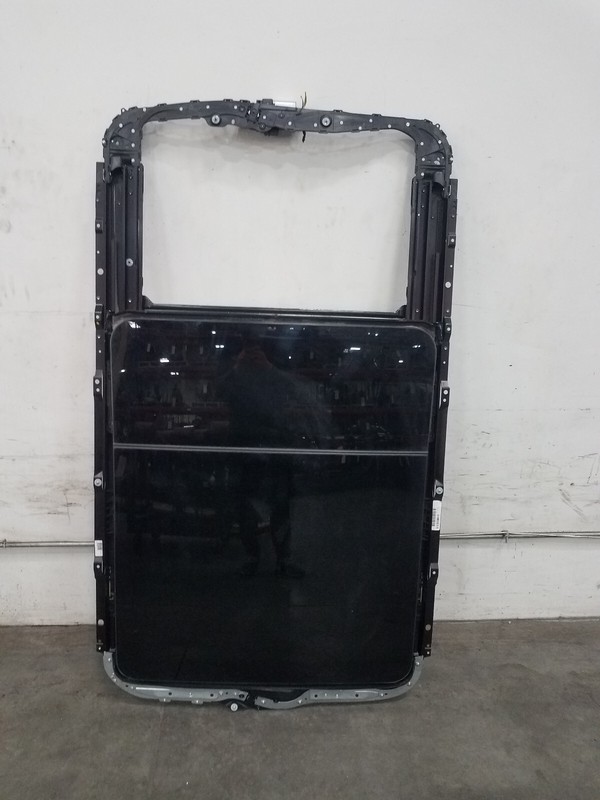 2017 BMW X5M F85 Panoramic Sunroof Assembly w/ Motors #0597 LL6