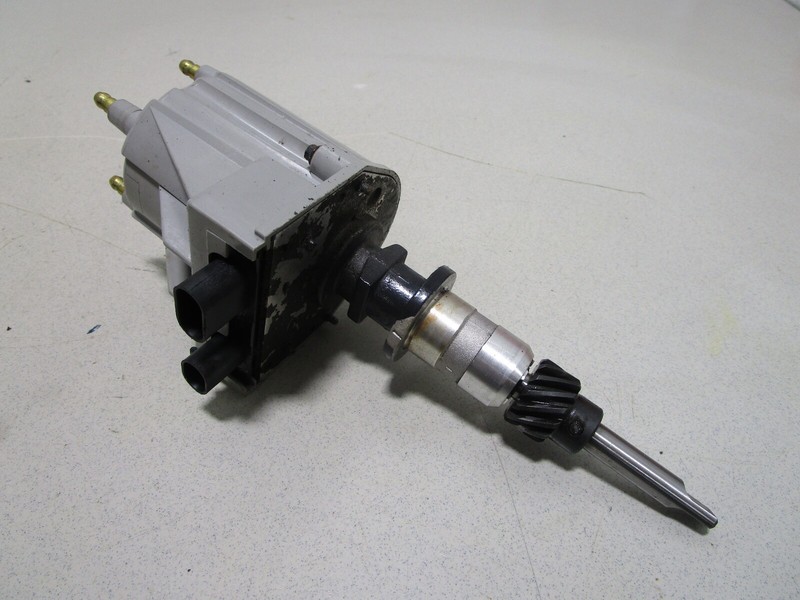 817377 Mercruiser Alpha One 140 HP 3.0 Liter 4 Cyl EST Distributor