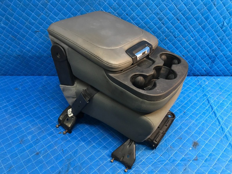 2013-18 Dodge Ram 2500 Center Jump Seat Console Cup Holder Armrest Grey Gray OEM