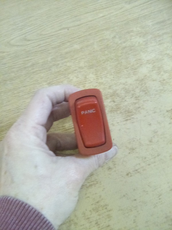 Mack 1MR4323M33 Panic Rocker Switch
